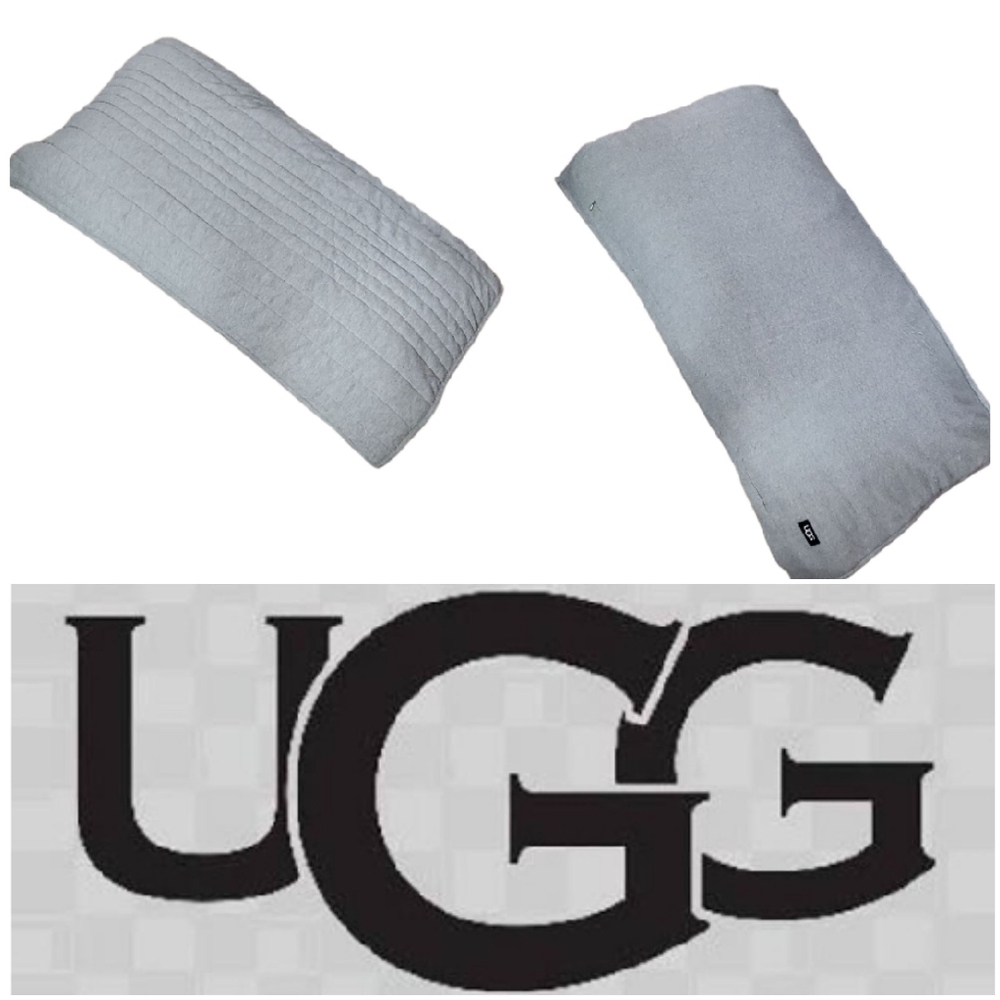 UGG Quilted/Fuzzy Light Gray 2 King Size Pillow Cases.